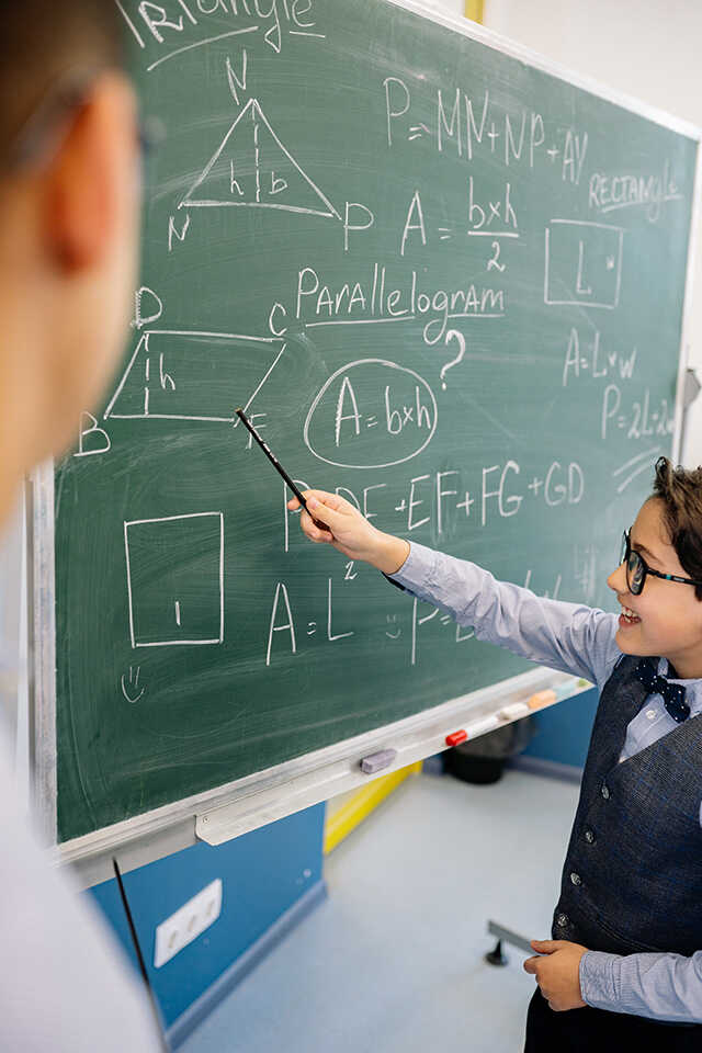 Profesor de Matematicas en Pucusana