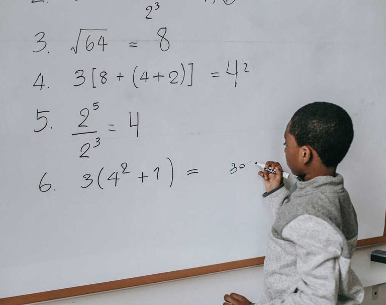Profesor de Matemáticas en Ucayali